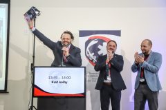 083_foto_Zoltan-Schnelczer