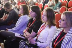 111_foto_Zoltan-Schnelczer