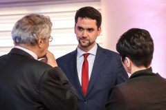 136_foto_Zoltan-Schnelczer