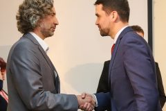 158_foto_Zoltan-Schnelczer