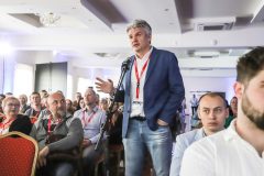 190_foto_Zoltan-Schnelczer