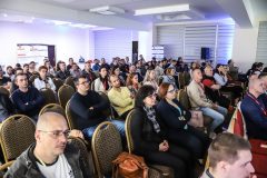 210_foto_Zoltan-Schnelczer