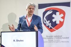 214_foto_Zoltan-Schnelczer