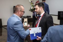 254_foto_Zoltan-Schnelczer